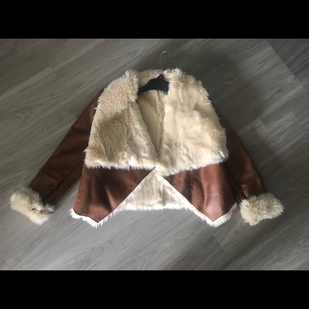 faux fur jacket 🧥